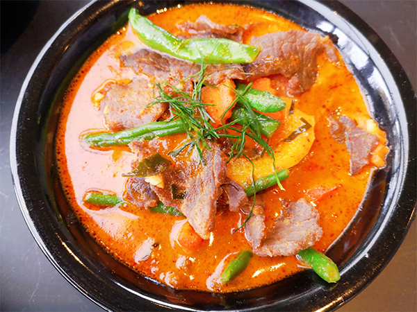 Panaeng Curry Beef